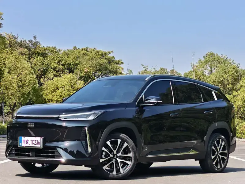 2026 Geely Galaxy M7 с пробегом 5 000 км