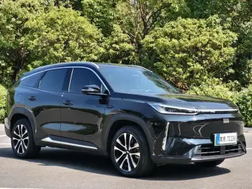 2026 Geely Galaxy M7 с пробегом 5 000 км