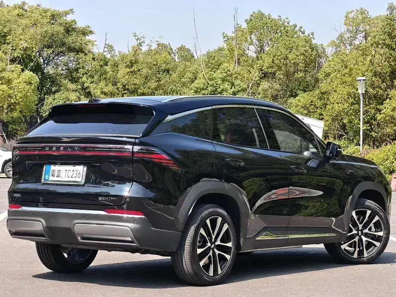 2026 Geely Galaxy M7 с пробегом 5 000 км