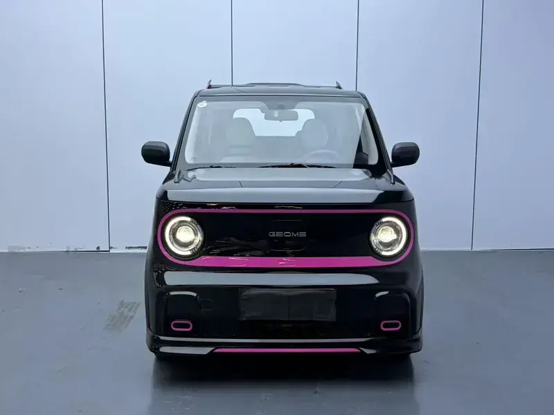 2025 Geely Panda с пробегом 3 200 км