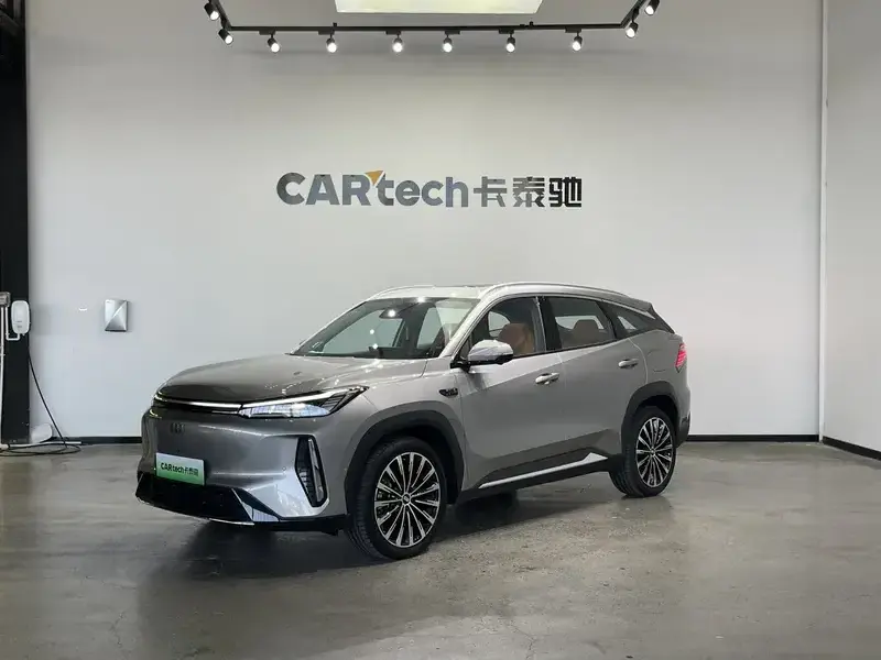 2026 Geely Galaxy M7 с пробегом 4 000 км