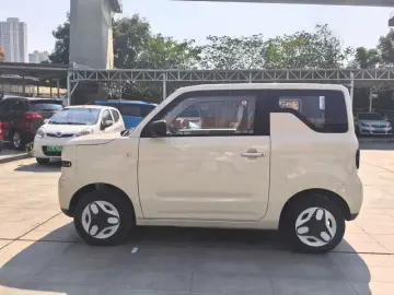 2025 Geely Panda с пробегом 100 км