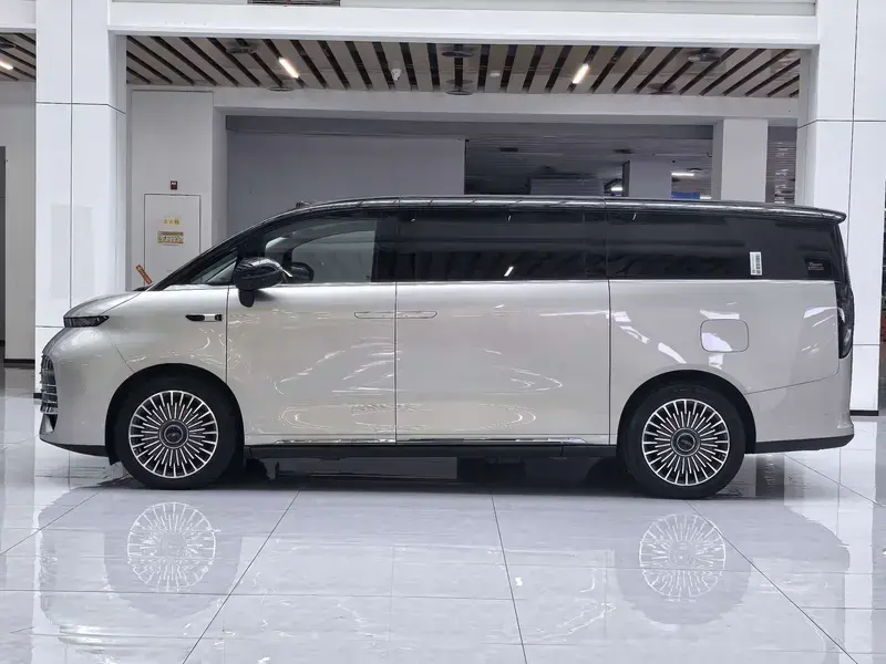 2026 Geely Galaxy V900 с пробегом 5 000 км