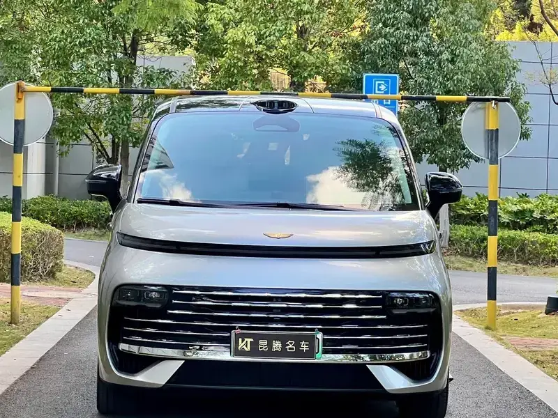 2026 Geely Galaxy V900 с пробегом 2 800 км