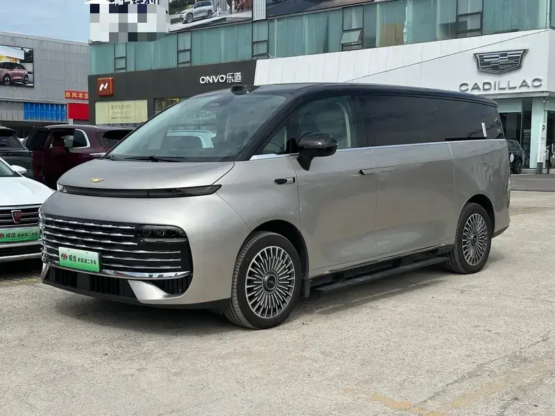 2026 Geely Galaxy V900 с пробегом 9 200 км
