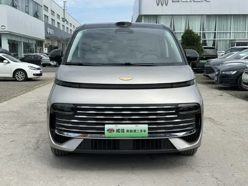 2026 Geely Galaxy V900 с пробегом 9 200 км