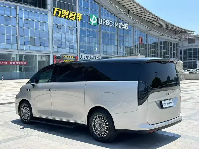 2026 Geely Galaxy V900 с пробегом 8 000 км