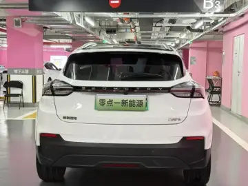 2022 Geely Geometry M6 с пробегом 63 000 км
