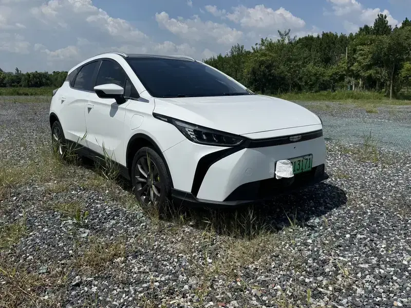 2022 Geely Geometry M6 с пробегом 45 000 км