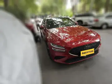 2021 Genesis G70 с пробегом 44 100 км