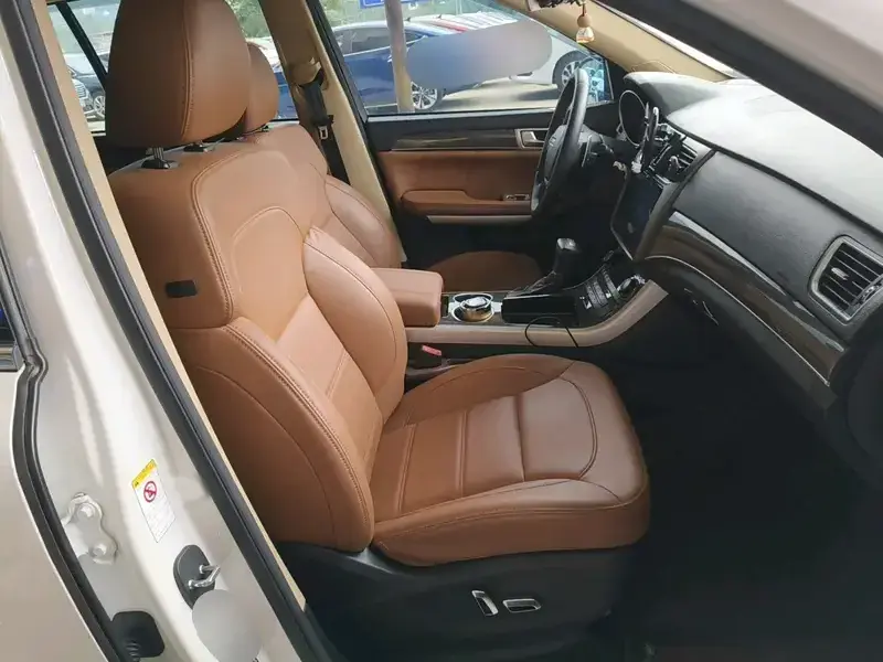 2015 Haval H8 с пробегом 65 800 км