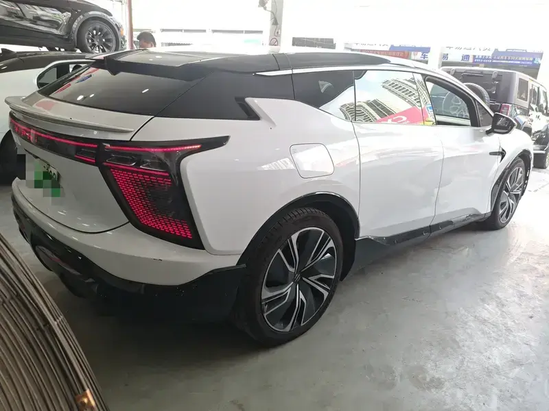 2021 HiPhi X с пробегом 49 000 км