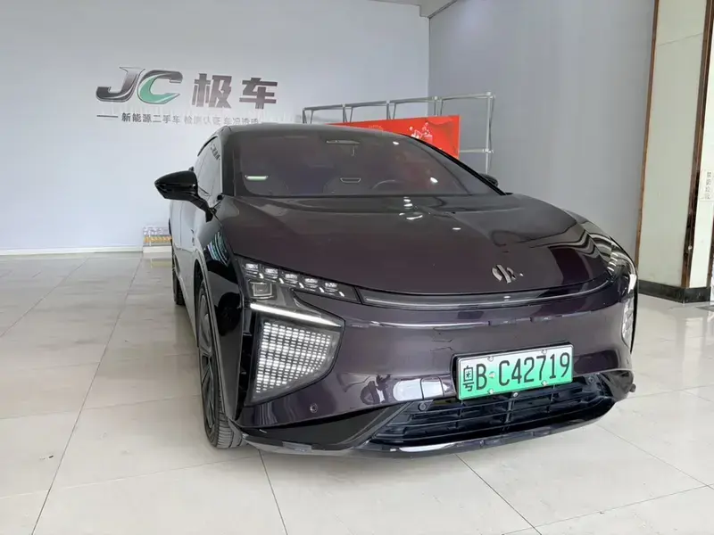 2021 HiPhi X с пробегом 75 000 км