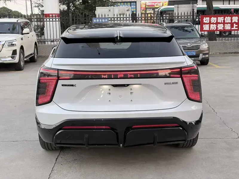 2022 HiPhi X с пробегом 48 000 км