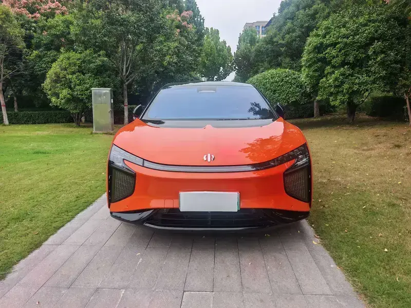 2021 HiPhi X с пробегом 98 000 км