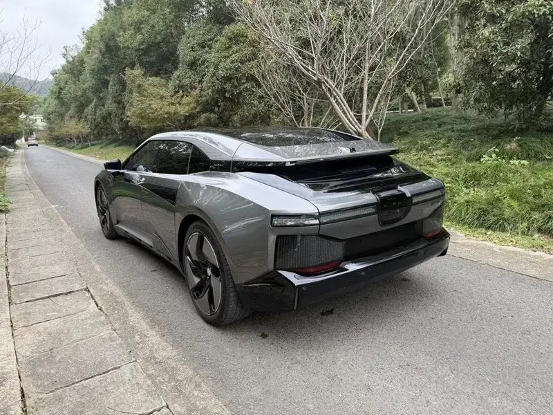 2023 HiPhi Z с пробегом 43 000 км