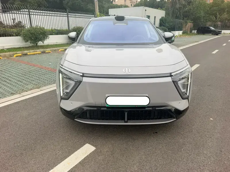2023 HiPhi Y с пробегом 24 000 км
