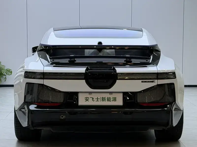 2023 HiPhi Z с пробегом 52 000 км