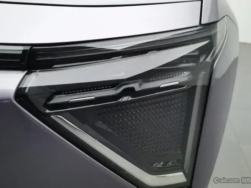 2023 HiPhi Y с пробегом 15 500 км