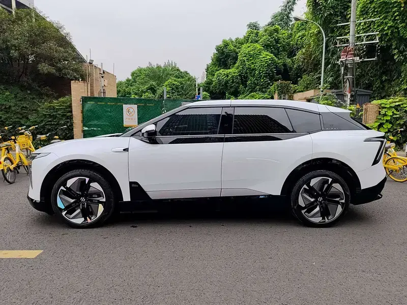 2023 HiPhi Y с пробегом 48 000 км