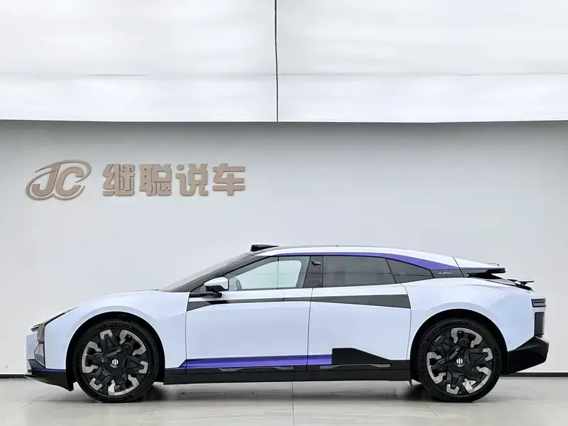 2023 HiPhi Z с пробегом 47 000 км