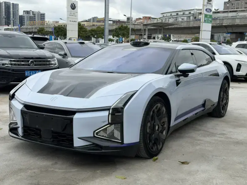 2023 HiPhi Z с пробегом 50 100 км