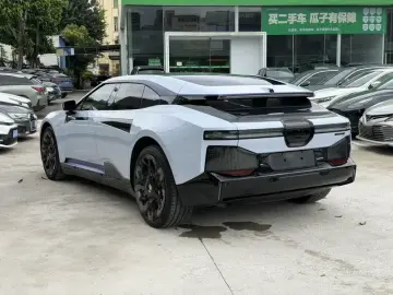 2023 HiPhi Z с пробегом 50 100 км