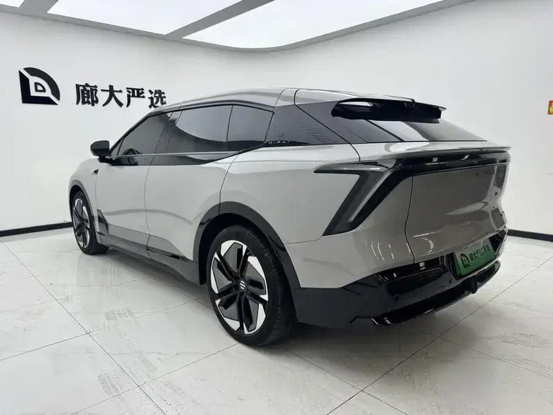 2023 HiPhi Y с пробегом 81 000 км