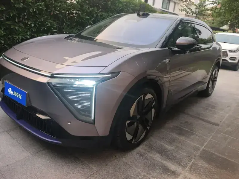 2023 HiPhi Y с пробегом 18 000 км
