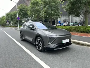 2023 HiPhi Y с пробегом 50 000 км