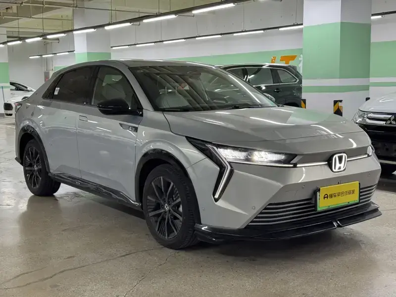 2024 Honda e:NS2 с пробегом 1 400 км