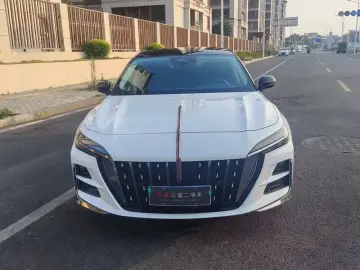2023 Hongqi H6 с пробегом 32 400 км