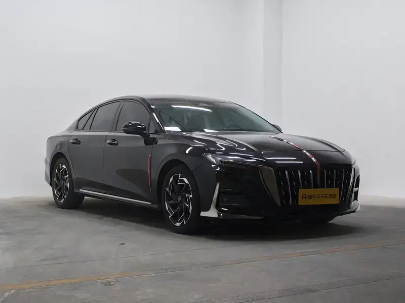 2023 Hongqi H6 с пробегом 64 600 км