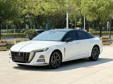 Hongqi H6
