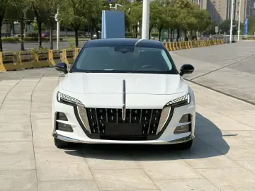 2024 Hongqi H6 с пробегом 30 000 км