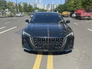 2023 Hongqi H6 с пробегом 17 000 км