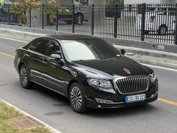 2019 Hongqi H7 с пробегом 117 000 км