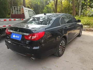 2021 Hongqi H7 с пробегом 55 000 км