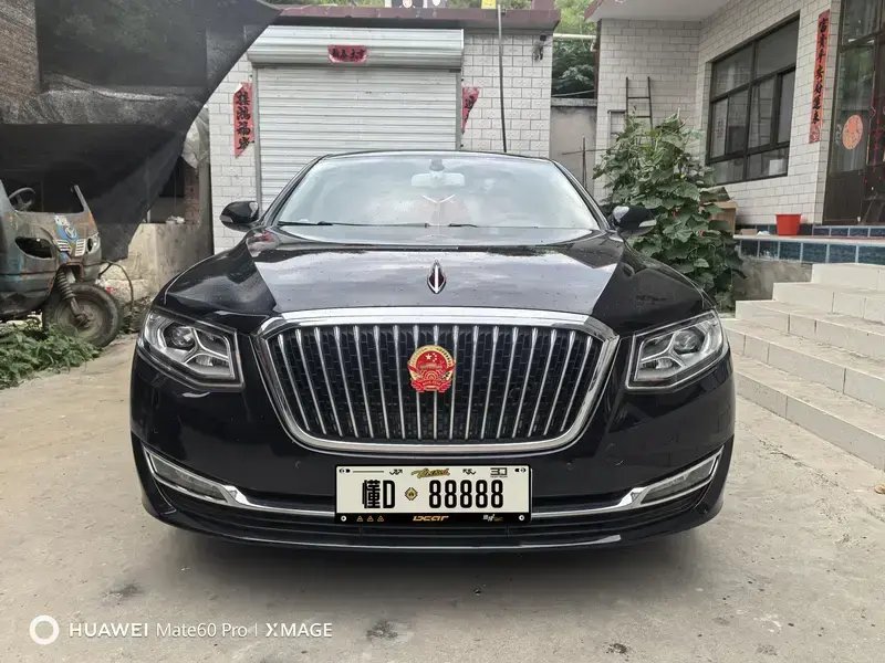 2017 Hongqi H7 с пробегом 77 000 км