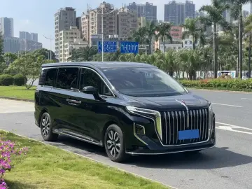 2022 Hongqi HQ9 с пробегом 19 000 км