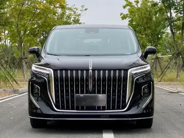 2022 Hongqi HQ9 с пробегом 52 000 км