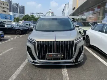 2022 Hongqi HQ9 с пробегом 33 000 км