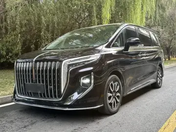2022 Hongqi HQ9 с пробегом 45 000 км