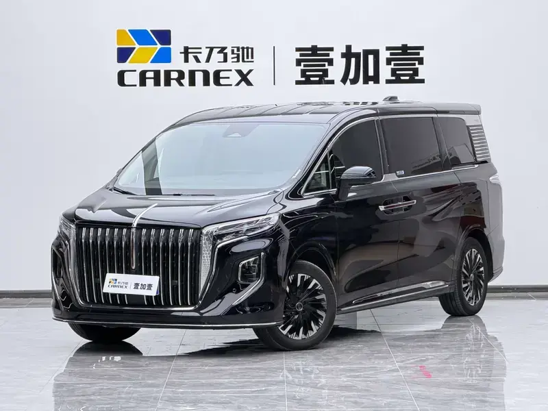 2024 Hongqi HQ9 с пробегом 8 700 км