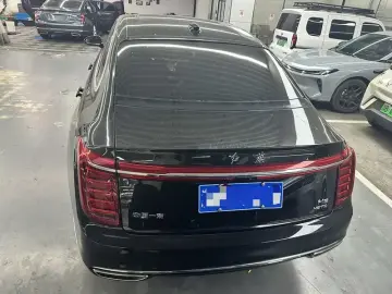 2020 Hongqi H9 с пробегом 52 000 км