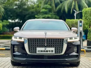 2020 Hongqi H9 с пробегом 20 000 км
