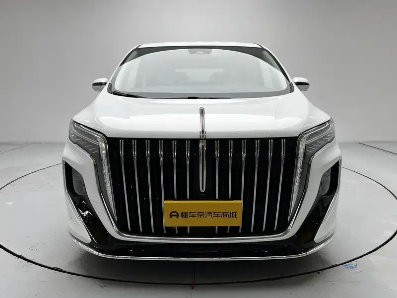 2022 Hongqi HQ9 с пробегом 57 900 км