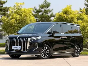 2022 Hongqi HQ9 с пробегом 36 000 км