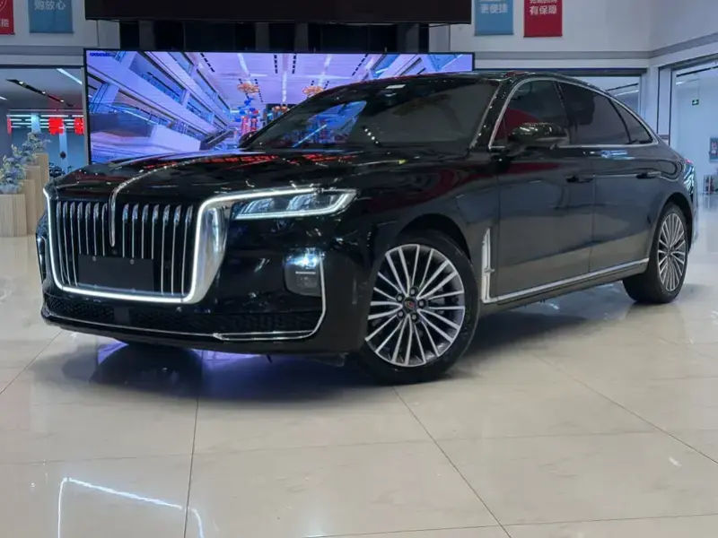 2020 Hongqi H9 с пробегом 46 000 км