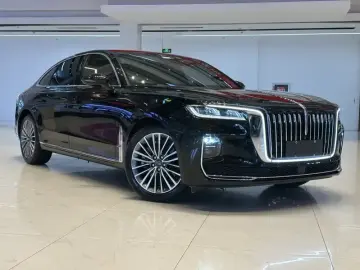 2020 Hongqi H9 с пробегом 46 000 км